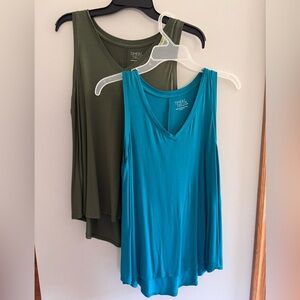 Time and Tru Women's Tank Tops - Teal and Olive Set of 2 Small
